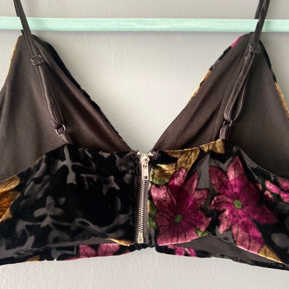 Crop top - Picture 8 of 9